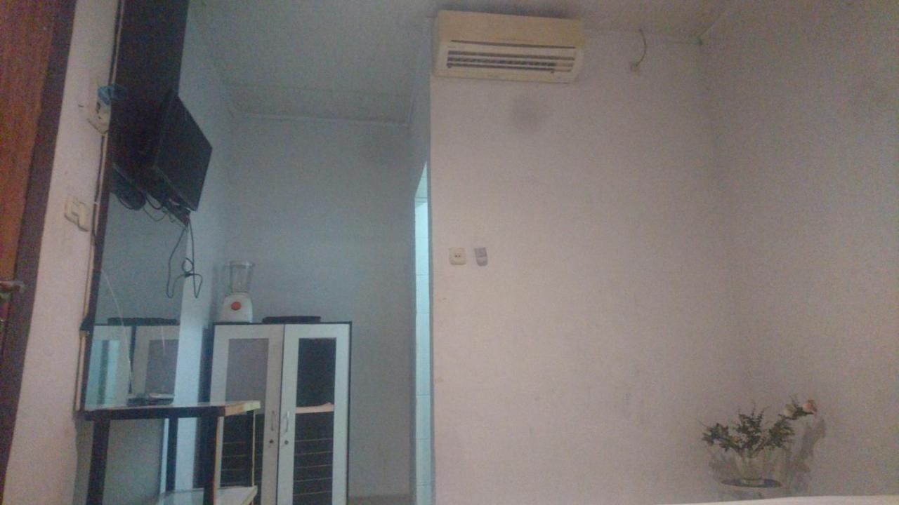Sz Nine One Hotel Medan Exterior photo