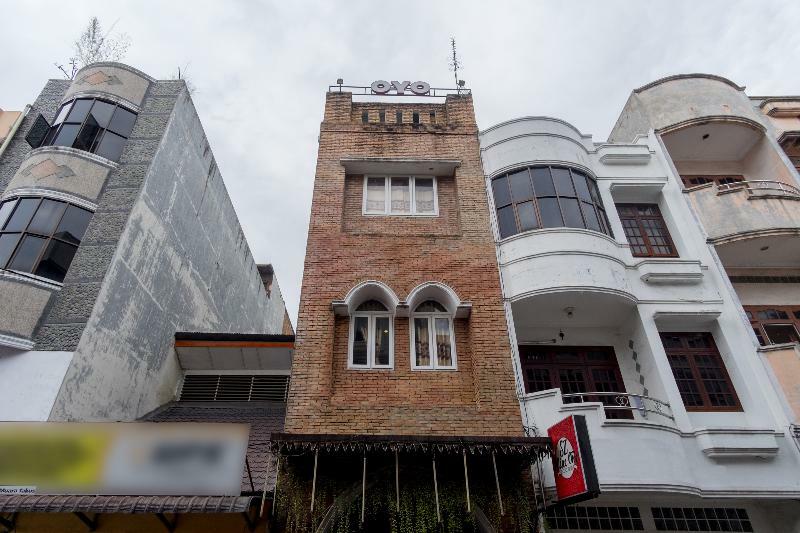 Sz Nine One Hotel Medan Exterior photo