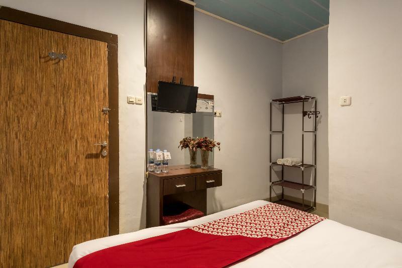 Sz Nine One Hotel Medan Exterior photo