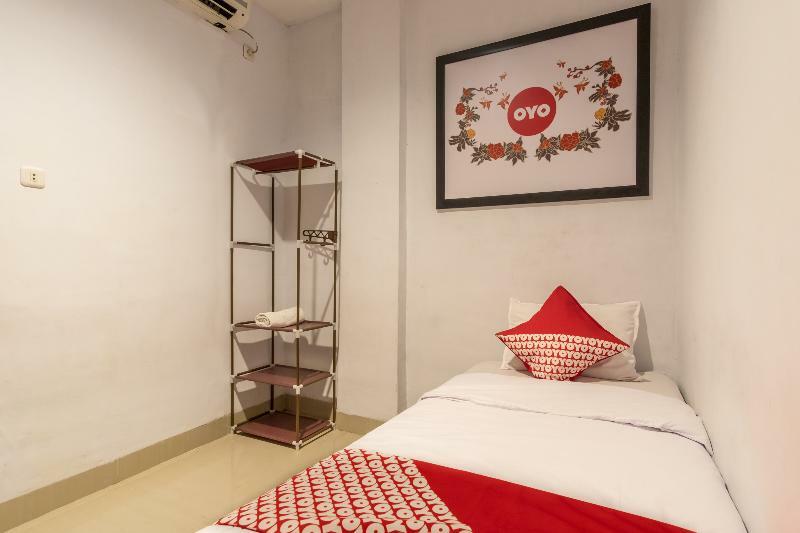 Sz Nine One Hotel Medan Exterior photo