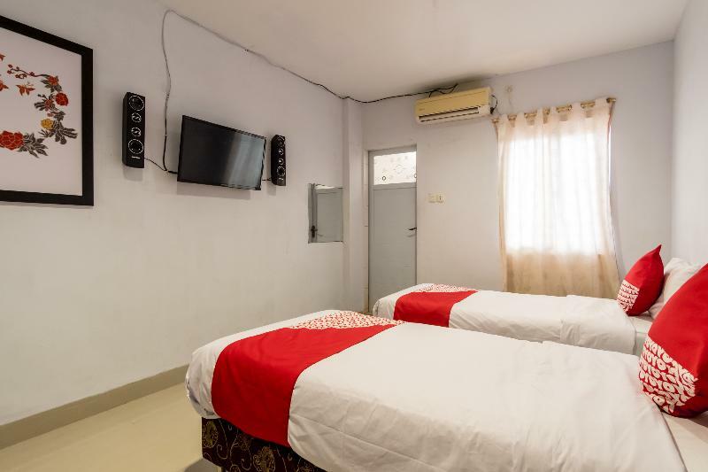 Sz Nine One Hotel Medan Exterior photo